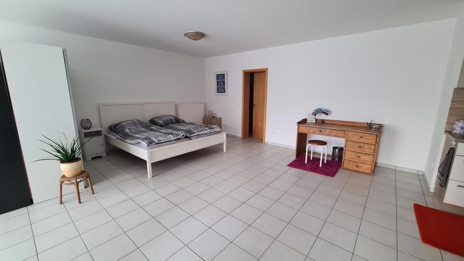 Ruhige Ferienwohnung Am Rande Des Nordschwarzwalds Straubenhardt Buitenkant foto